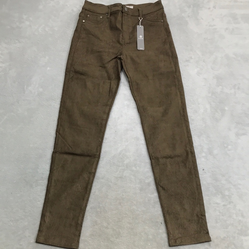 Tractr Faux Leather Weathered Pants  Size 6 New